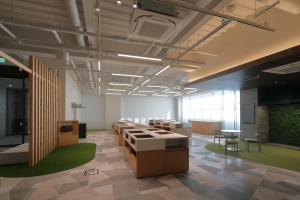 15-1F-機器展示エリア